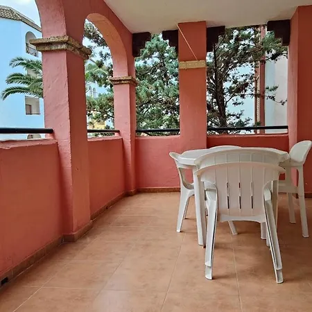 Beachfront Апартаменты Захара-де-лос-Атунес